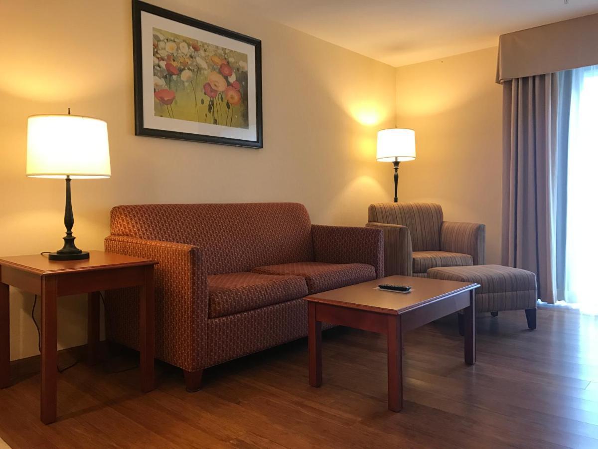 White River Inn & Suites Вайт-Рівер-Джанкшен Екстер'єр фото
